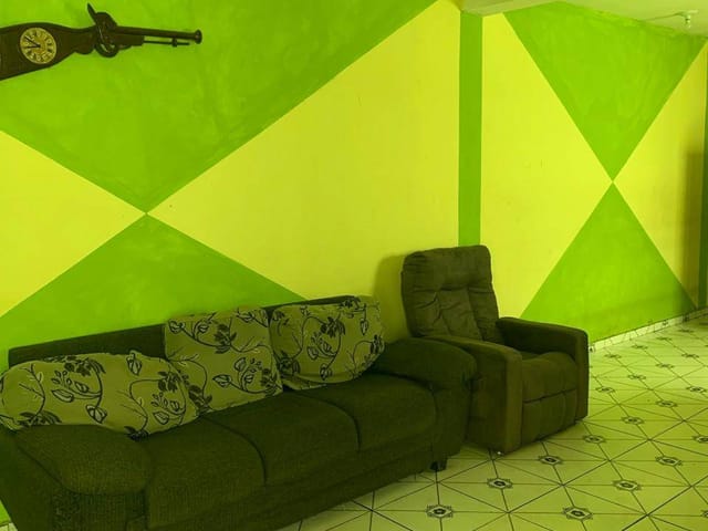 Casa com 150m² 2 quartos e 1 banheiro, à venda, no bairro Feital em Pindamonhangaba