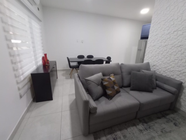 Casa com 125m² 3 quartos e 2 banheiros, à venda, no bairro Vila dos Comerciários 2 em Taubaté