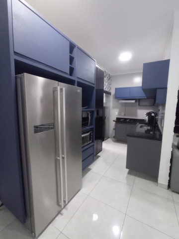 Casa com 125m² 3 quartos e 2 banheiros, à venda, no bairro Vila dos Comerciários 2 em Taubaté