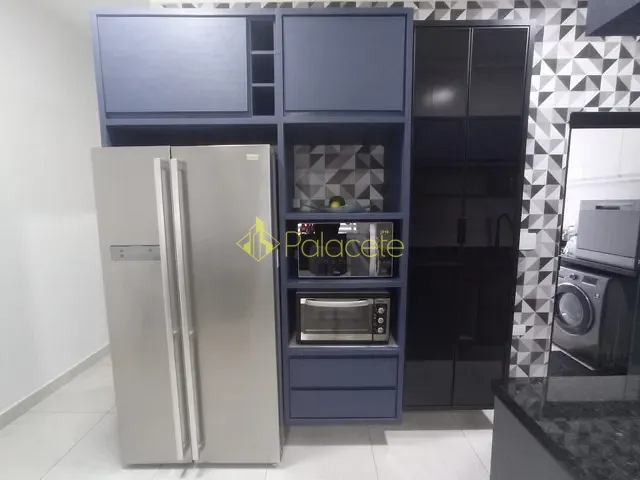 Casa com 125m² 3 quartos e 2 banheiros, à venda, no bairro Vila dos Comerciários 2 em Taubaté