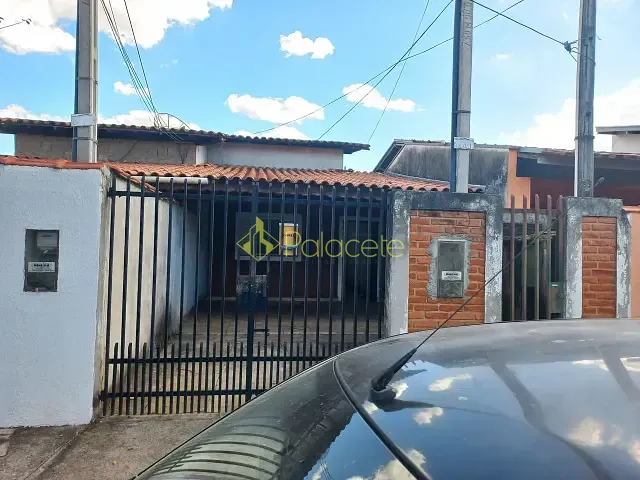 Casa com 125m² 2 quartos e 1 banheiro, à venda, no bairro Residencial Maricá em Pindamonhangaba
