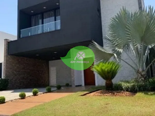 Casa com 360m² 3 quartos e 4 banheiros, à venda, no bairro Condomínio Montblanc em Sorocaba