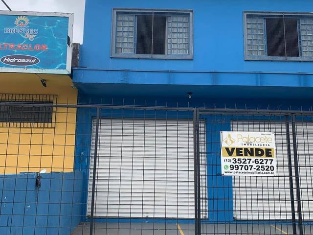 Sobrado com 250m², à venda, no bairro Residencial Campos Maia em Pindamonhangaba