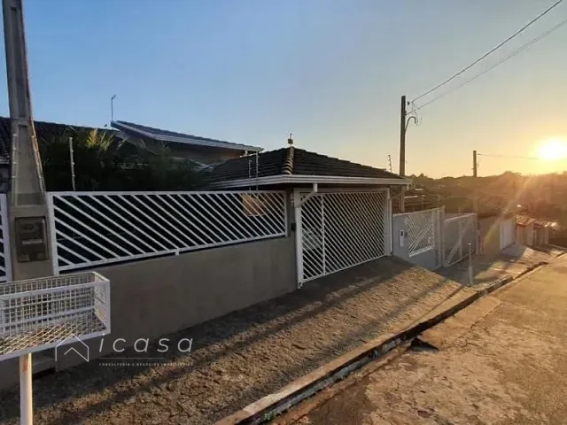 Casa com 250m² 3 quartos e 2 banheiros, à venda, no bairro Jardim Primavera em Itupeva
