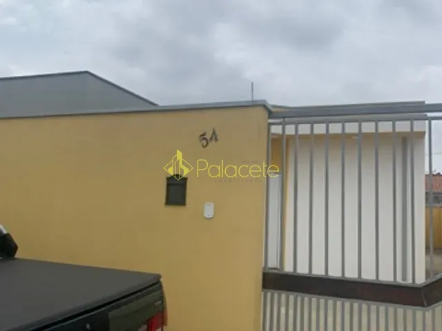 Casa com 176m² 3 quartos e 2 banheiros, para alugar, no bairro Loteamento Residencial e Comercial Flamboyant em Pindamonhangaba