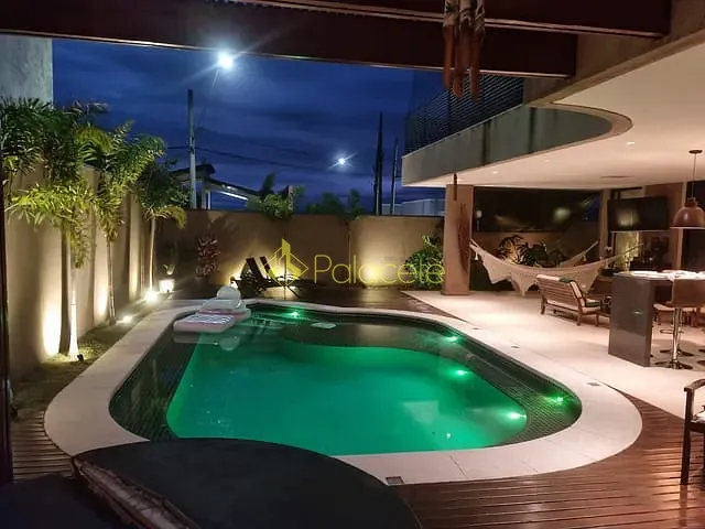 Casa com 505m² 3 quartos e 4 banheiros, à venda, no bairro Quiririm em Taubaté