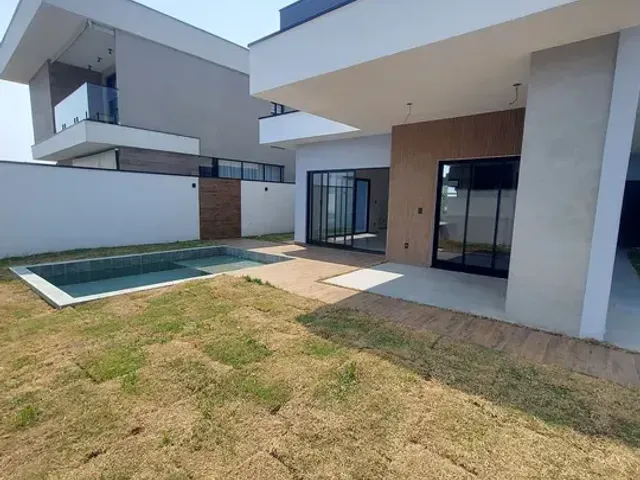 Casa 3 quartos e 4 banheiros, à venda, no bairro Loteamento Residencial Fazenda Casa Grande em Taubaté