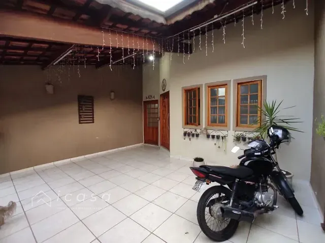 Casa com 150m² 2 quartos e 3 banheiros, à venda, no bairro Parque Residencial Maria Elmira em Caçapava