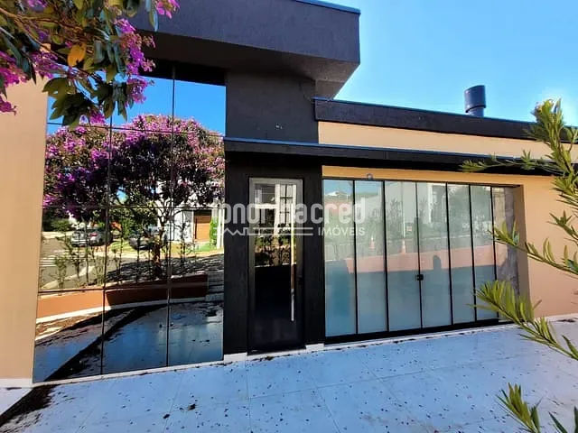 Casa com 193m² 3 quartos e 2 banheiros, à venda, no bairro Condomínio Heimtal Park em Londrina