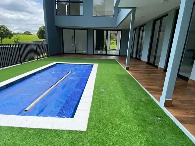 Casa com 1000m² 5 quartos e 7 banheiros, à venda, no bairro Tampanhão em Jambeiro