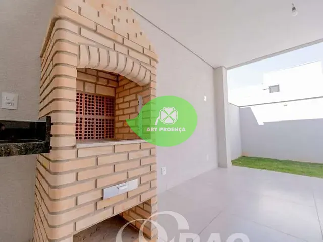 Casa com 182m² 3 quartos e 2 banheiros, à venda, no bairro Condomínio Santinon em Sorocaba