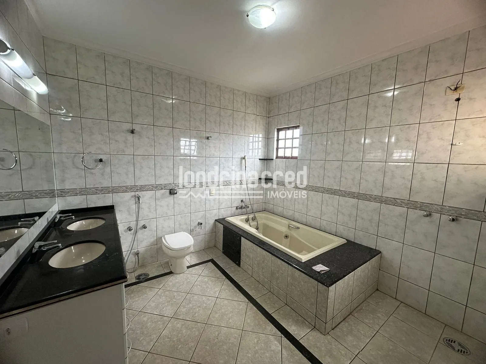 Casa, 3 quartos, 226 m² - Foto 40