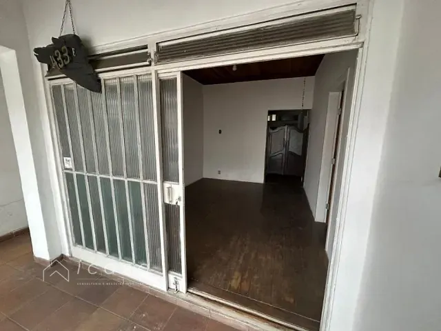 Casa com 200m² 3 quartos e 1 banheiro, à venda, no bairro Vila Pantaleão em Caçapava