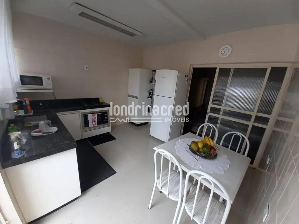 Casa, 3 quartos, 260 m² - Foto 12