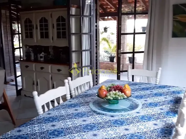 Casa 3 quartos e 2 banheiros, à venda, no bairro Borba em Pindamonhangaba