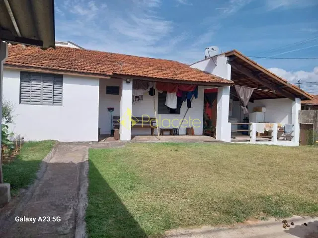 Casa com 178m² 2 quartos e 1 banheiro, à venda, no bairro Residencial Maricá em Pindamonhangaba