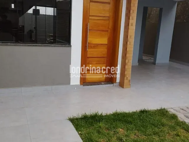 Casa com 126m² 3 quartos e 3 banheiros, à venda, no bairro Colúmbia em Londrina