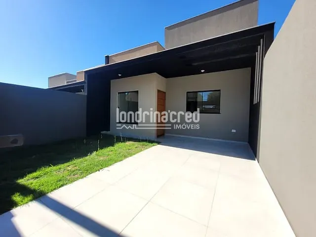 Casa com 125m² 3 quartos e 2 banheiros, à venda, no bairro Jardim Strass em Londrina