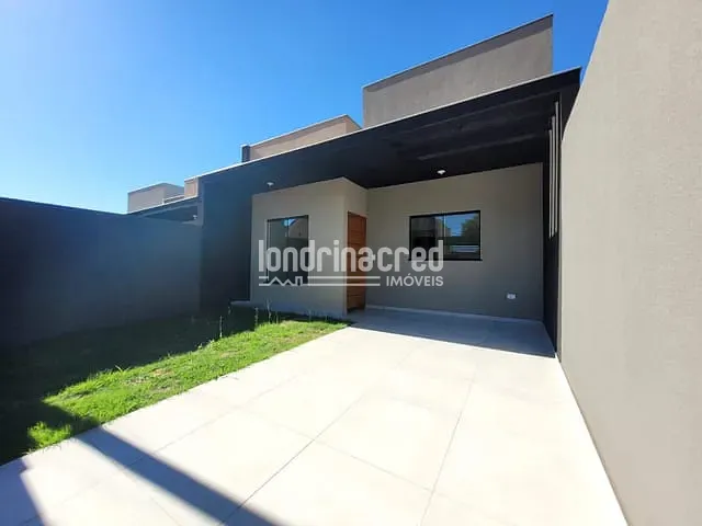 Casa com 125m² 3 quartos e 2 banheiros, à venda, no bairro Jardim Strass em Londrina
