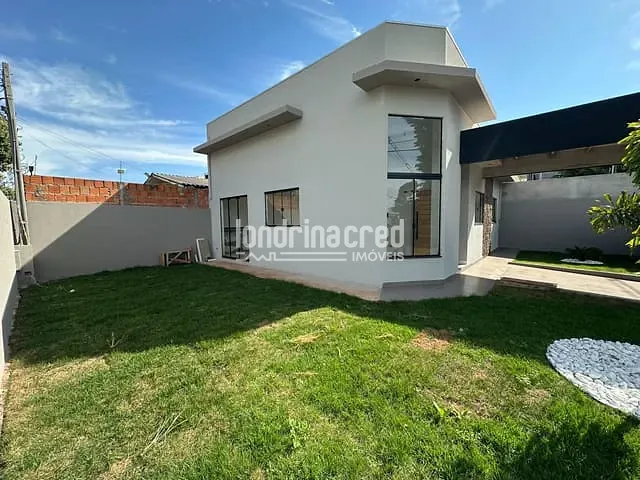 Casa com 202m² 3 quartos e 2 banheiros, à venda, no bairro Aeroporto em Londrina