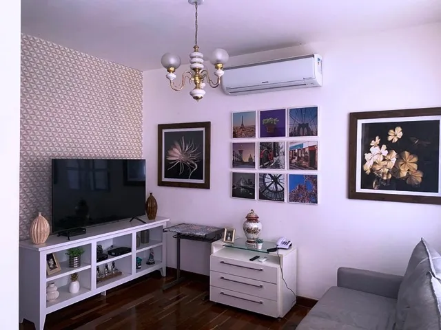 Casa com 300m² 3 quartos e 3 banheiros, à venda, no bairro Santana em Pindamonhangaba