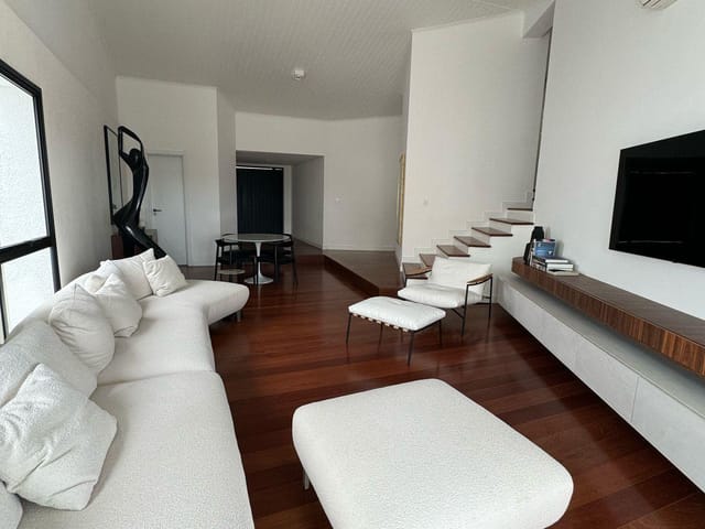 Casa com 442m² 3 quartos e 5 banheiros, à venda, no bairro Alphaville em Santana de Parnaíba