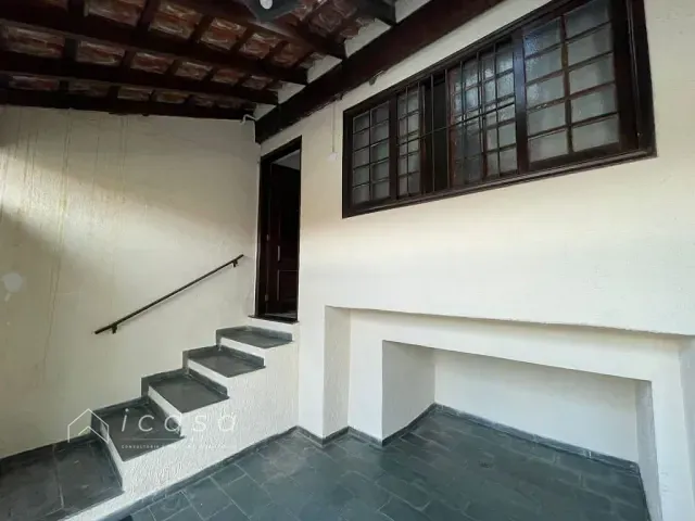 Casa com 175m² 3 quartos e 2 banheiros, à venda, no bairro Vila Resende em Caçapava