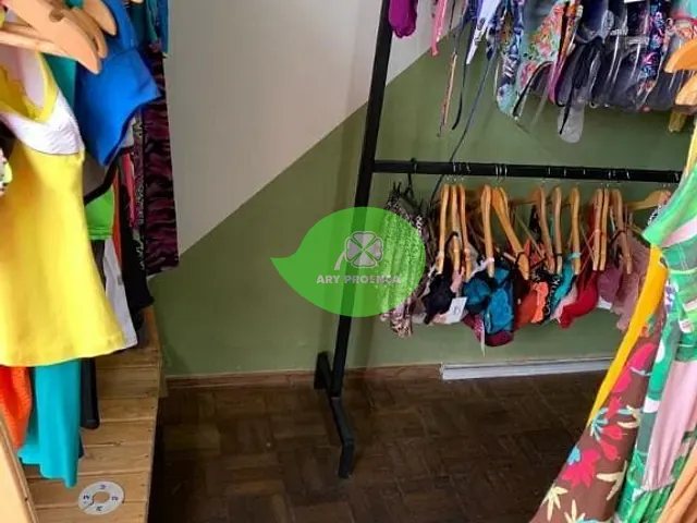 Casa com 211m² 2 quartos e 2 banheiros, à venda, no bairro Centro em Sorocaba