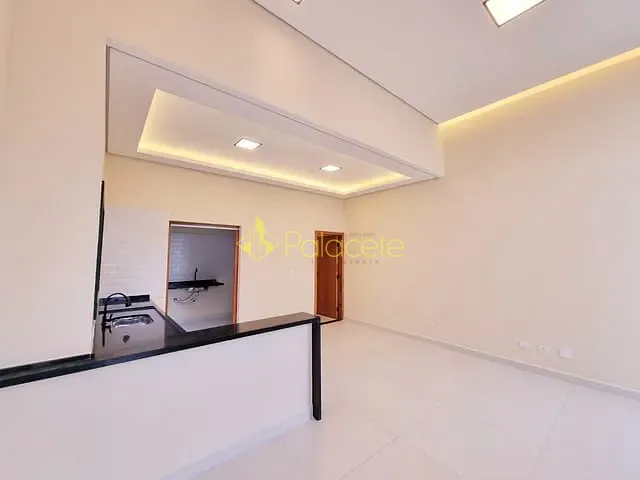 Casa com 175m² 3 quartos e 1 banheiro, à venda, no bairro Residencial Vila Romana em Pindamonhangaba