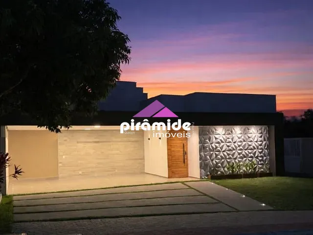 Casa com 451m² 3 quartos e 5 banheiros, à venda, no bairro Urbanova em São José dos Campos