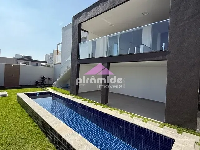 Casa com 451m² 3 quartos e 5 banheiros, à venda, no bairro Urbanova em São José dos Campos