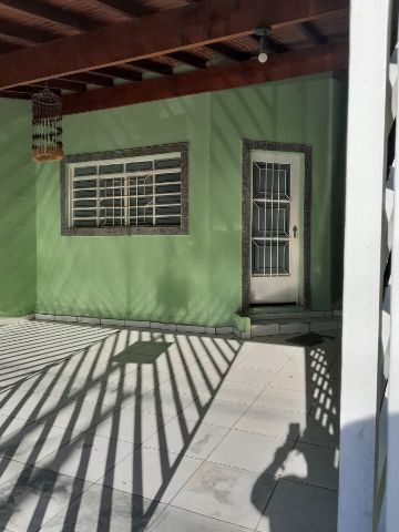 Casa com 150m² 2 quartos e 1 banheiro, à venda, no bairro Residencial e Comercial Vila Verde em Pindamonhangaba