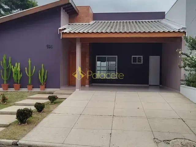 Casa com 300m² 3 quartos e 2 banheiros, à venda, no bairro Jardim Campo Alegre em Pindamonhangaba