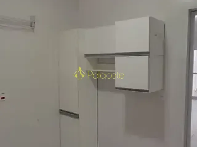 Casa com 300m² 3 quartos e 2 banheiros, à venda, no bairro Jardim Campo Alegre em Pindamonhangaba