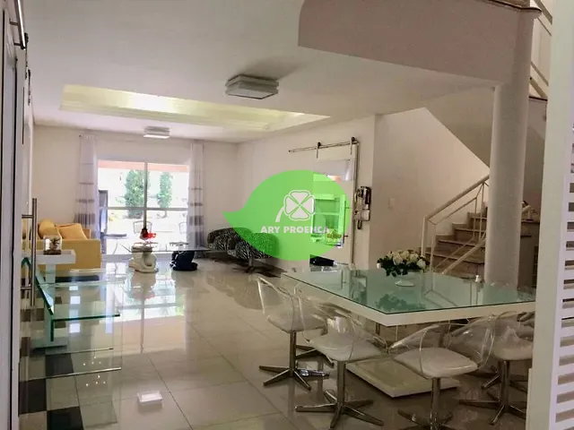 Casa com 533m² 4 quartos e 5 banheiros, à venda ou para alugar, no bairro Condomínio Granja Olga I em Sorocaba