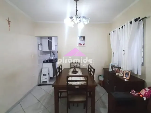 Casa com 125m² 4 quartos e 4 banheiros, à venda, no bairro Jardim Altos de Santana em São José dos Campos