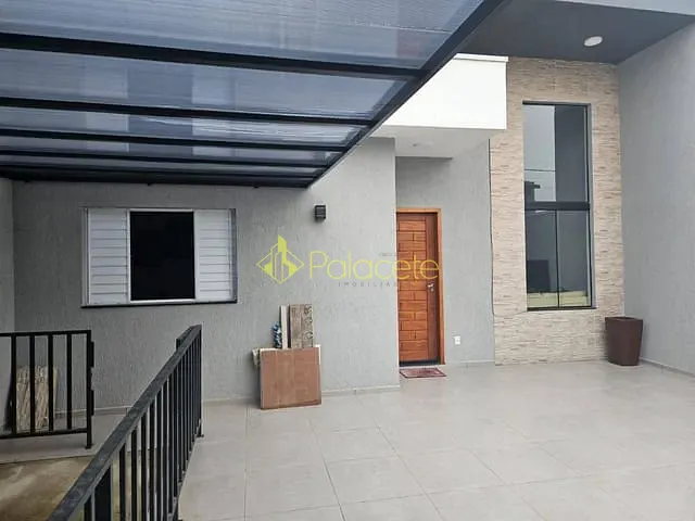 Casa com 176m² 3 quartos e 2 banheiros, à venda, no bairro Loteamento Residencial e Comercial Flamboyant em Pindamonhangaba