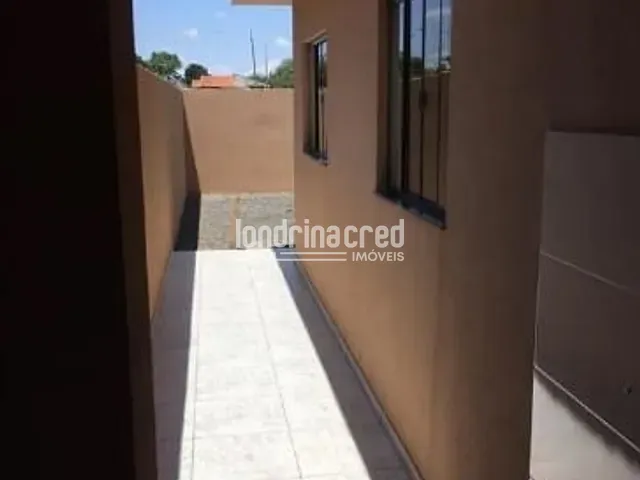 Casa com 125m² 2 quartos e 1 banheiro, à venda, no bairro Jardim Padovani em Londrina