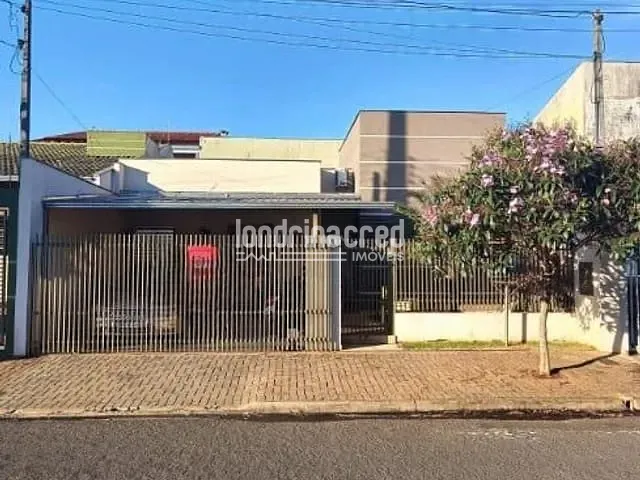 Casa com 200m² 3 quartos e 2 banheiros, à venda, no bairro Jardim Alto do Cafezal em Londrina