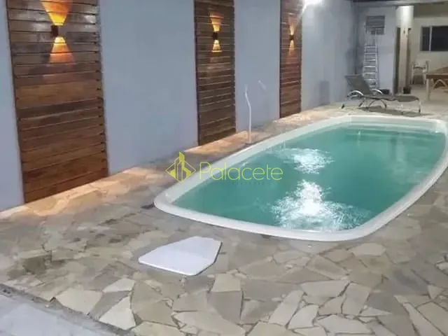 Casa com 250m² 2 quartos e 3 banheiros, à venda, no bairro Residencial e Comercial Portal dos Eucaliptos em Pindamonhangaba