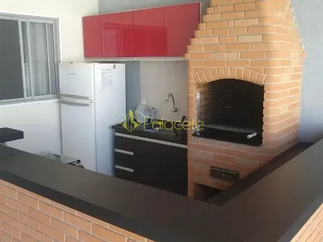Casa com 250m² 2 quartos e 3 banheiros, à venda, no bairro Residencial e Comercial Portal dos Eucaliptos em Pindamonhangaba