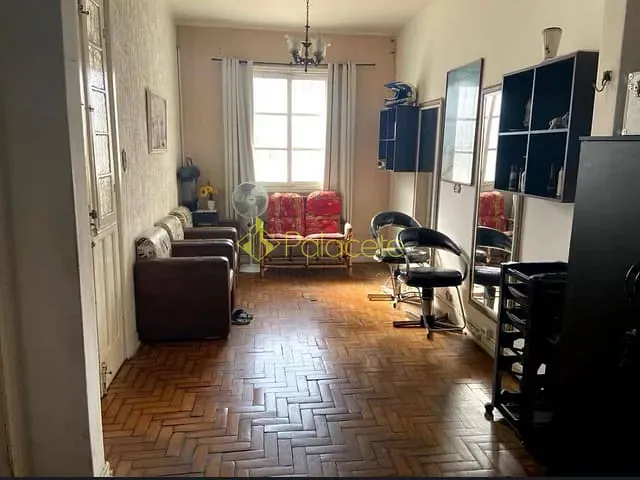 Casa 3 quartos e 3 banheiros, à venda, no bairro Jardim Boa Vista em Pindamonhangaba