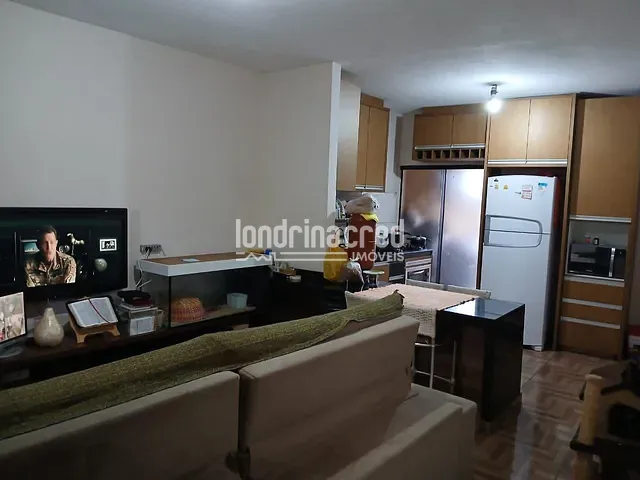 Casa com 150m² 3 quartos e 1 banheiro, à venda, no bairro Antares em Londrina