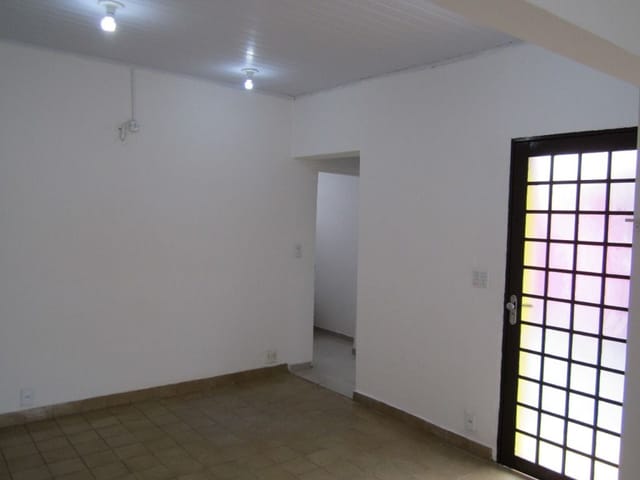 Foto do Casa - Casa com 2 dormitórios para alugar, 100 m² por R$ 1.400,00/mês - Centro - Sorocaba/SP | Ary Proenca Negócios Imobiliários Ltda