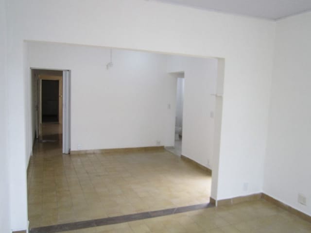 Foto do Casa - Casa com 2 dormitórios para alugar, 100 m² por R$ 1.400,00/mês - Centro - Sorocaba/SP | Ary Proenca Negócios Imobiliários Ltda
