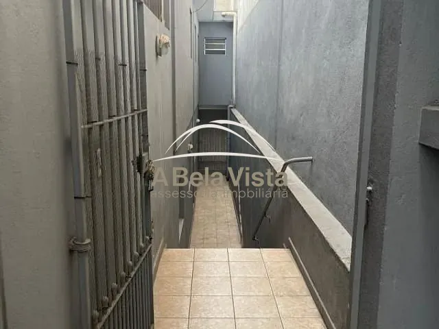 Casa 2 quartos e 1 banheiro, para alugar, no bairro Ayrosa em Osasco