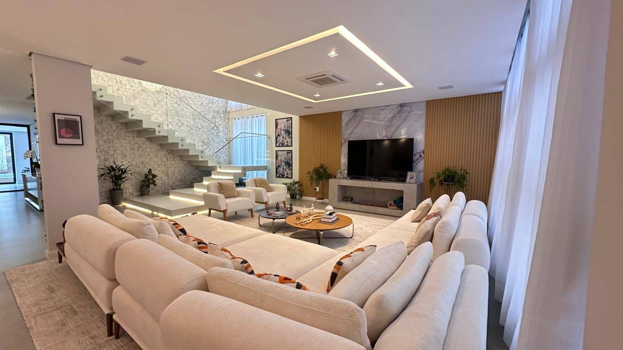 Casa em Alphaville Residencial Dois — foto 1