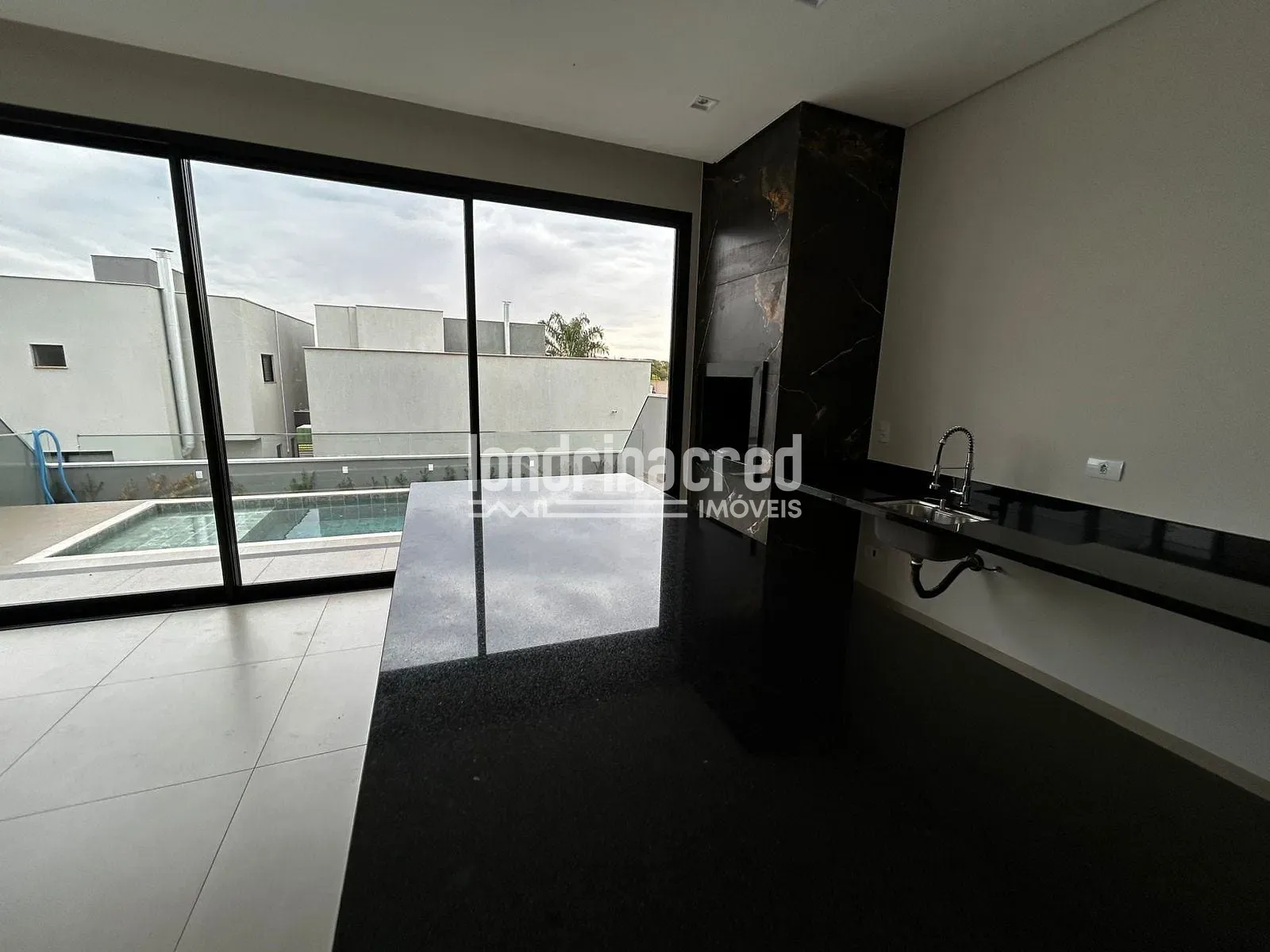 Casa, 3 quartos, 202 m² - Foto 10