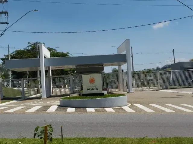 Casa com 250m² 3 quartos e 4 banheiros, à venda, no bairro Vale dos Cristais em Taubaté