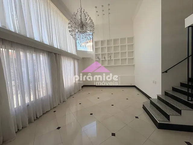 Casa com 360m² 6 quartos e 7 banheiros, à venda, no bairro Jardim das Colinas em São José dos Campos
